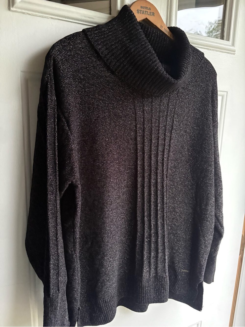 Anne Klein Black Metallic Shimmer Turtleneck Sweater Pleated Size L